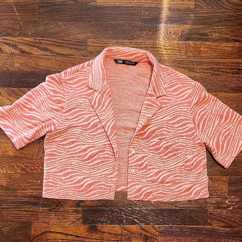 Zara Coral Jaquard Zebra Patterned Cropped Button Down Jacket Short Sleeve